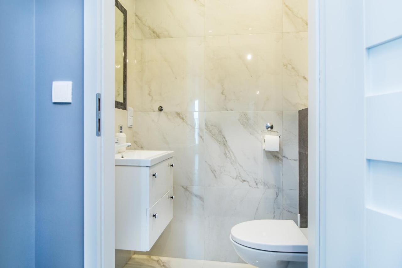 Mogilska Tower Apartments Near Tauron Arena By Inpoint - Free Underground Parking Krakow Ngoại thất bức ảnh